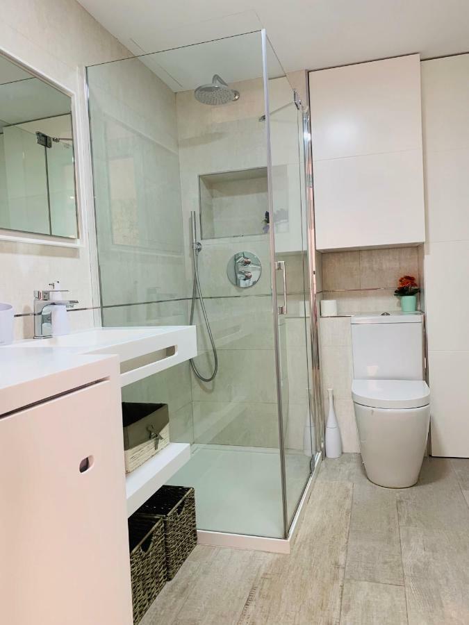 Cathedral Studio, Luxury Studio In Cathedral Area, Parking Optional Sevilla Bagian luar foto